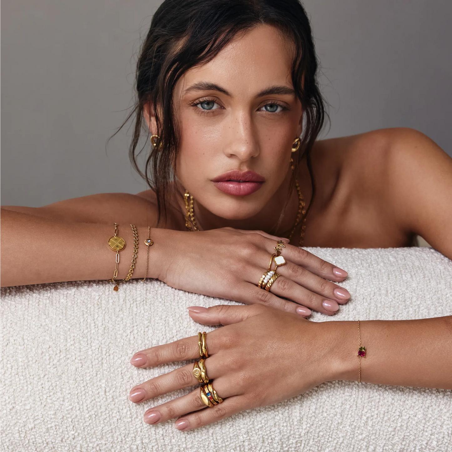 Stella Signet Ring