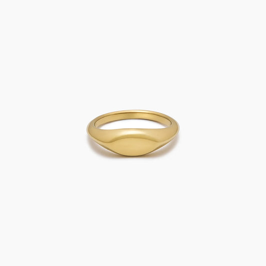 Essential Signet Ring
